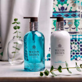 Coastal Cypress & Sea Fennel Fine Liquid Hand Wash - MOLTON BROWN - Banango Shop