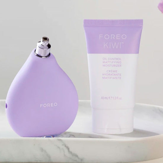 Kiwi Oil Control Mattifying Moisturizer Crema Hidratante Matificante - FOREO - Banango Shop