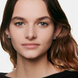 Ultra Le Teint Velvet Fondo De Maquillaje Efecto Unificador. Acabado Mate Aterciopelado - CHANEL - Banango Shop