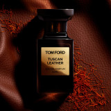 Tuscan Leather All Over Spray Corporal - TOM FORD BEAUTY - Banango Shop