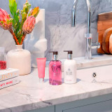 Fiery Pink Pepper Fine Liquid Hand Wash - MOLTON BROWN - Banango Shop